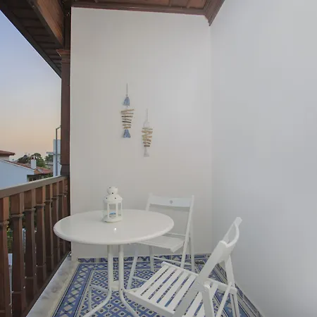 Alp Mandalin Apartment